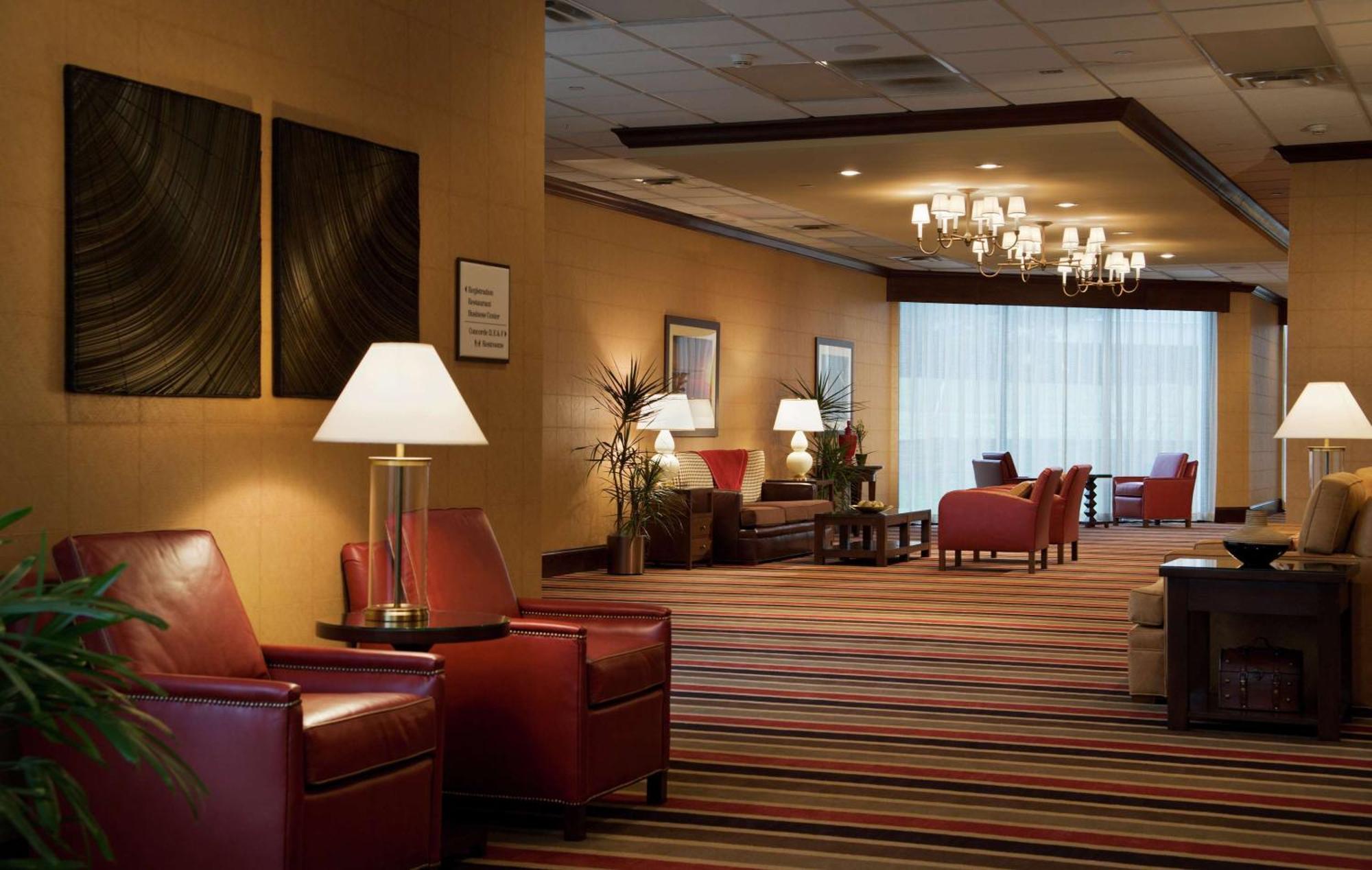 ดับเบิลทรี บาย ฮิลตัน ซินซินแนติ แอร์พอร์ต Hotel Hebron ภายนอก รูปภาพ
